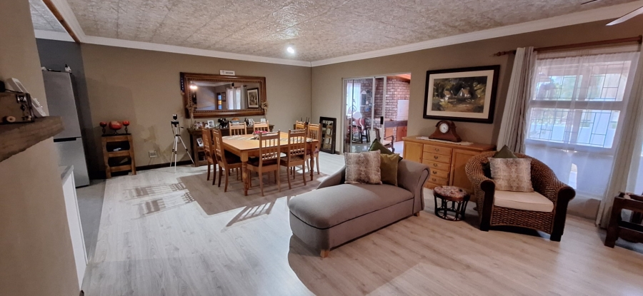 4 Bedroom Property for Sale in Riversdale Western Cape